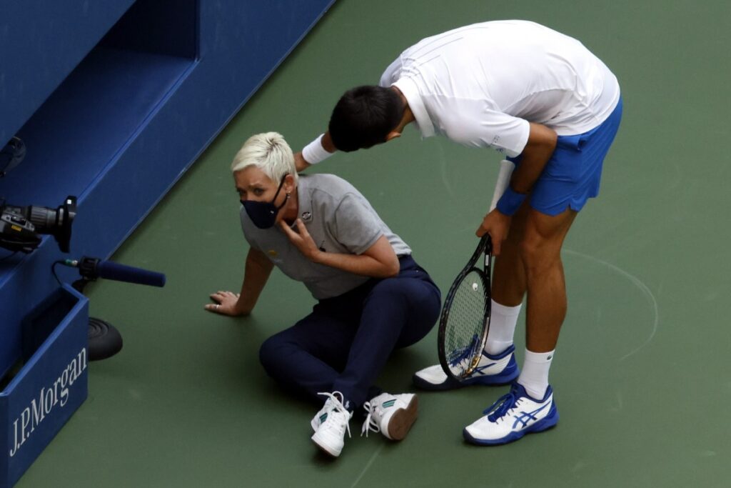 Djokovic line judge