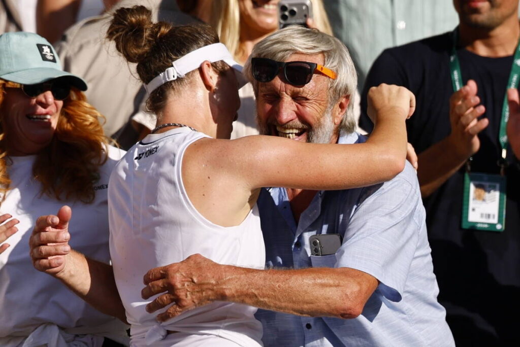 https://mondo.rs/Sport/Tenis/a2254525/zivotna-prica-linde-noskove.html